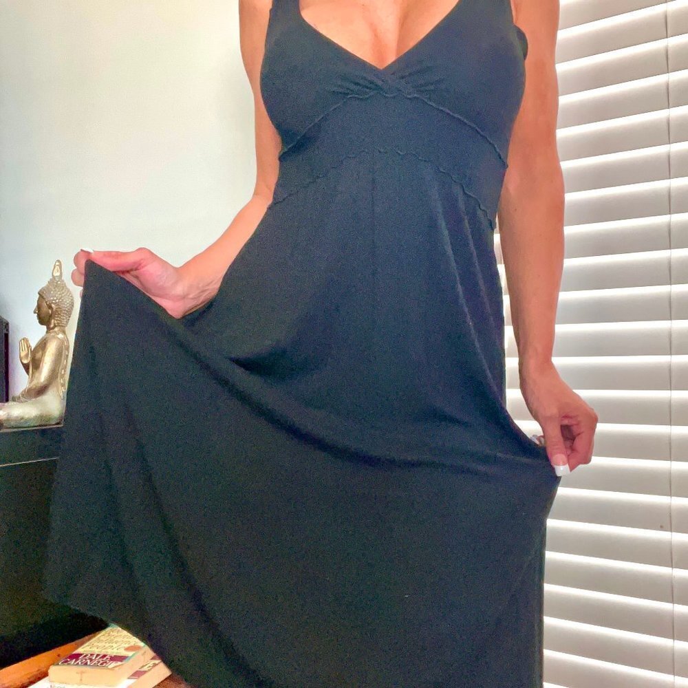 Co-Op 4 Barney’s Lovely MIDI Dress! Cute & classic! Perfect 4 Valentine's Day 💕